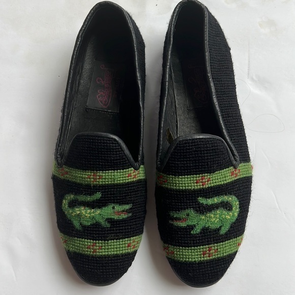BY PAIGE  needlepoint alligator 🐊  slip on loafer shoes in size 8.5 - Picture 1 of 16
